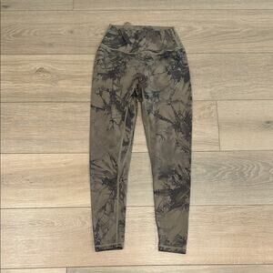 ZYIA ACTIVE Brown Rorschach Dream Streamline 7/8 Active Yoga Gym Leggings Size 4